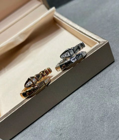 Bulgari classic pavé diamond snake ring-3587